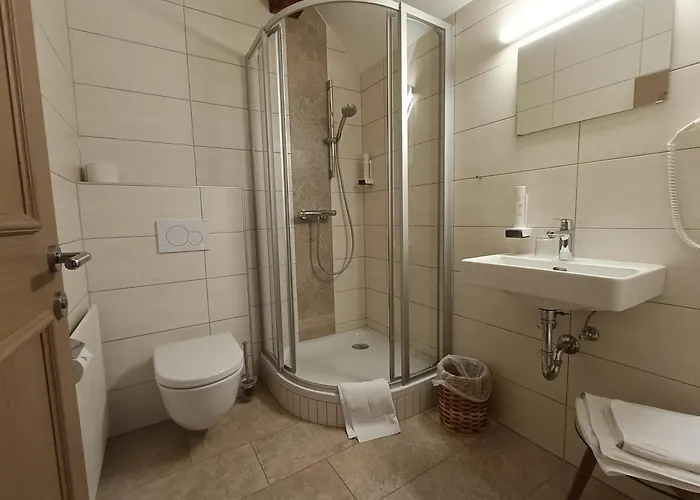 Hotel Kohlmayr Bed & Breakfast Gmund in Karnten